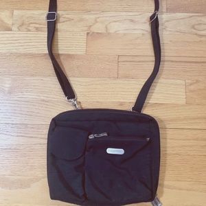 Baggallini black crossbody bag